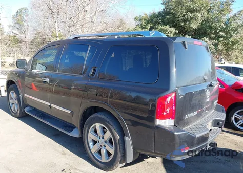 2014 Nissan Armada Platinum z USA, uszkodzony, nr VIN 5N1BA0NE2EN609087